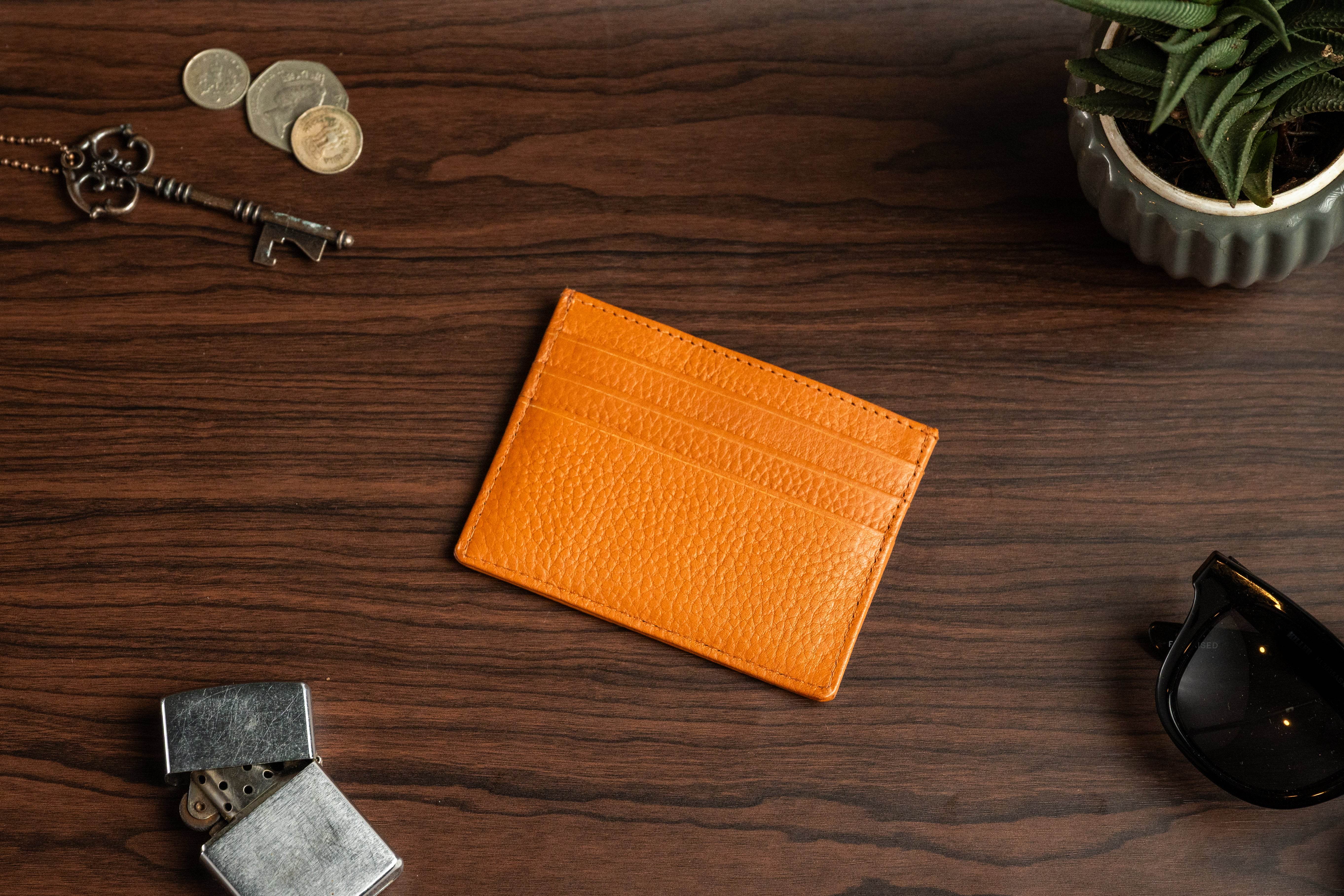 Slim Single-Piece Leather Card Holder - Tom Tanners