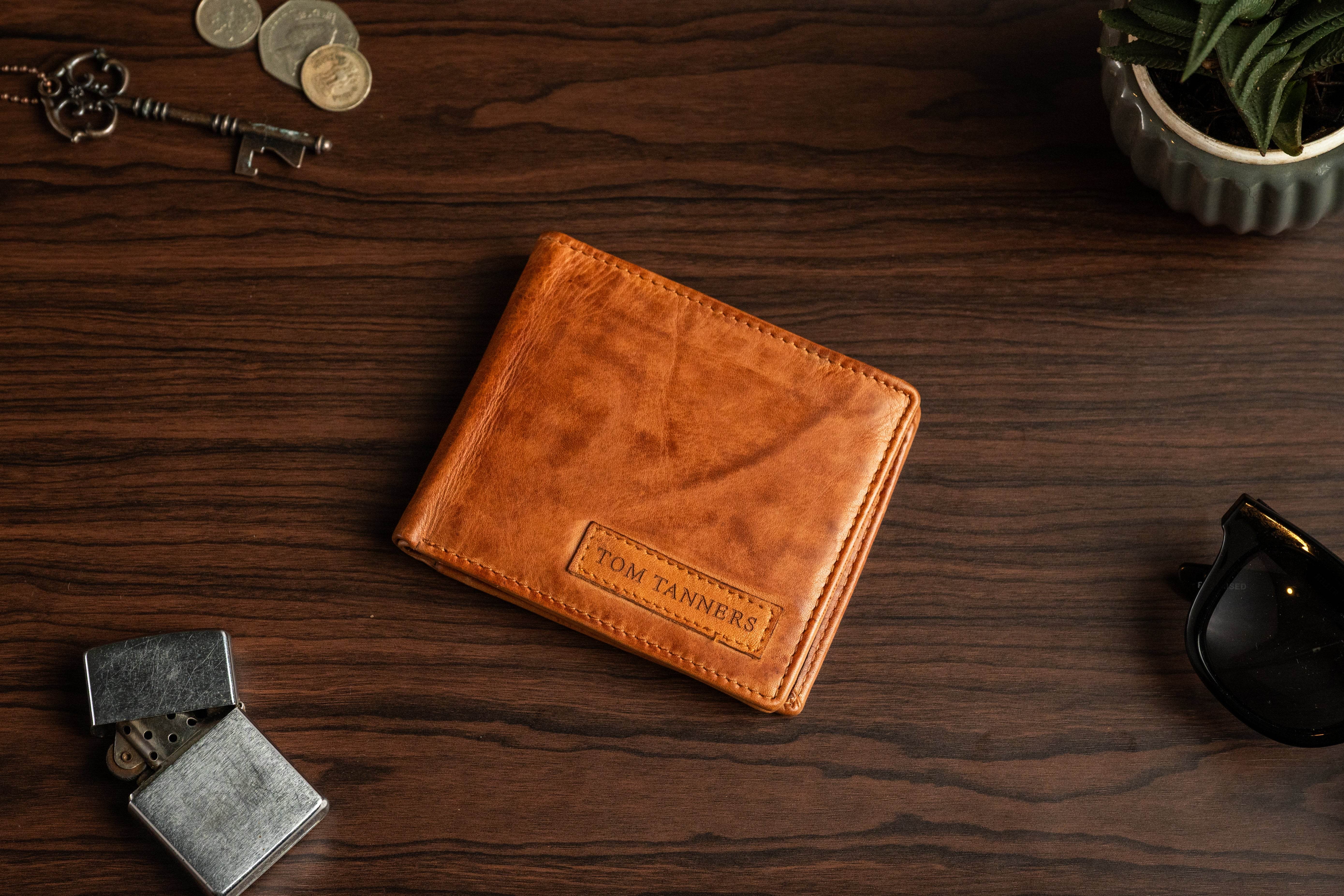 Marvella – Men’s Raw Leather Wallet with Bold Finish - Tom Tanners