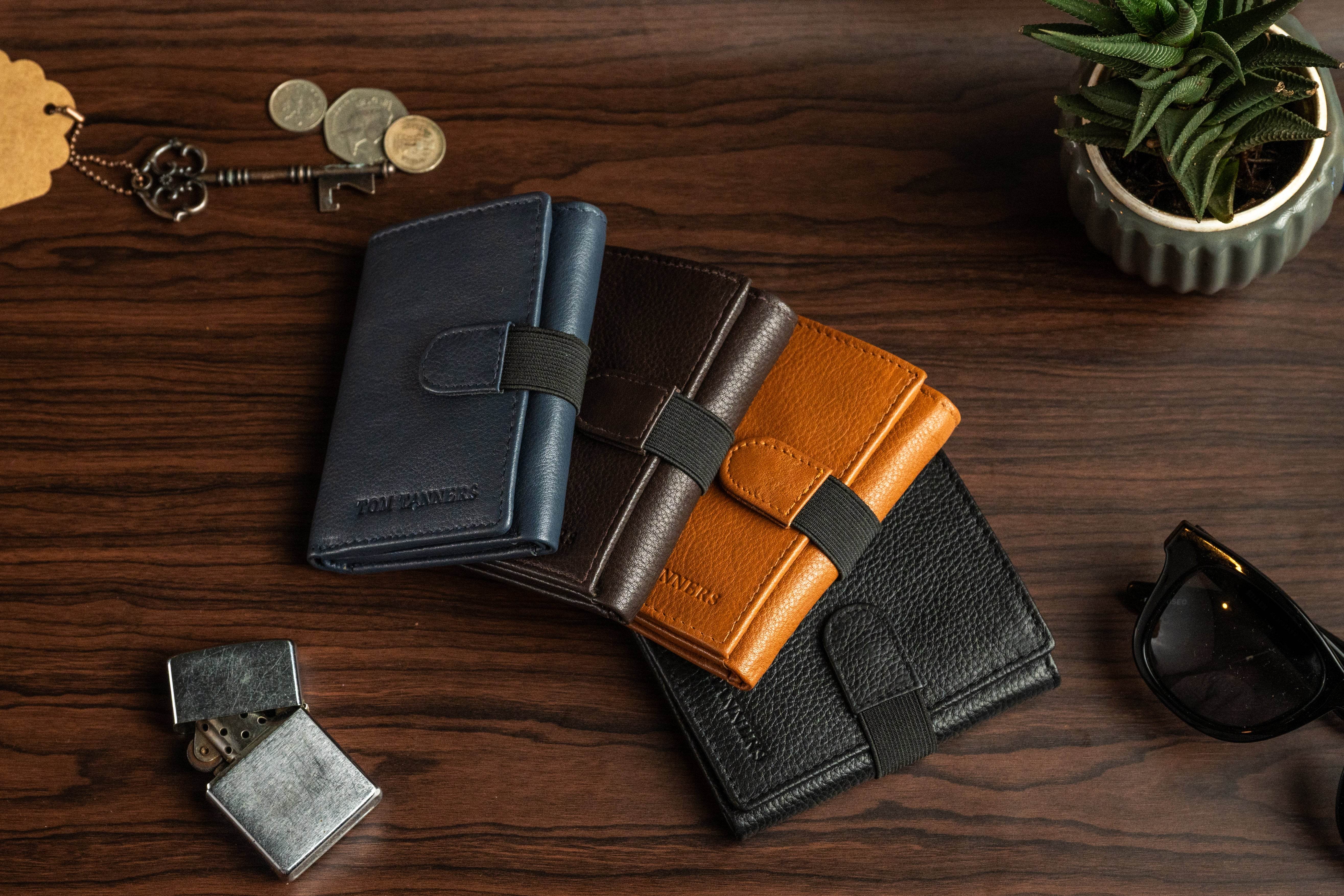 Men’s Trifold Wallet with Extra Card Flap & Elastic Closure - Tom Tanners
