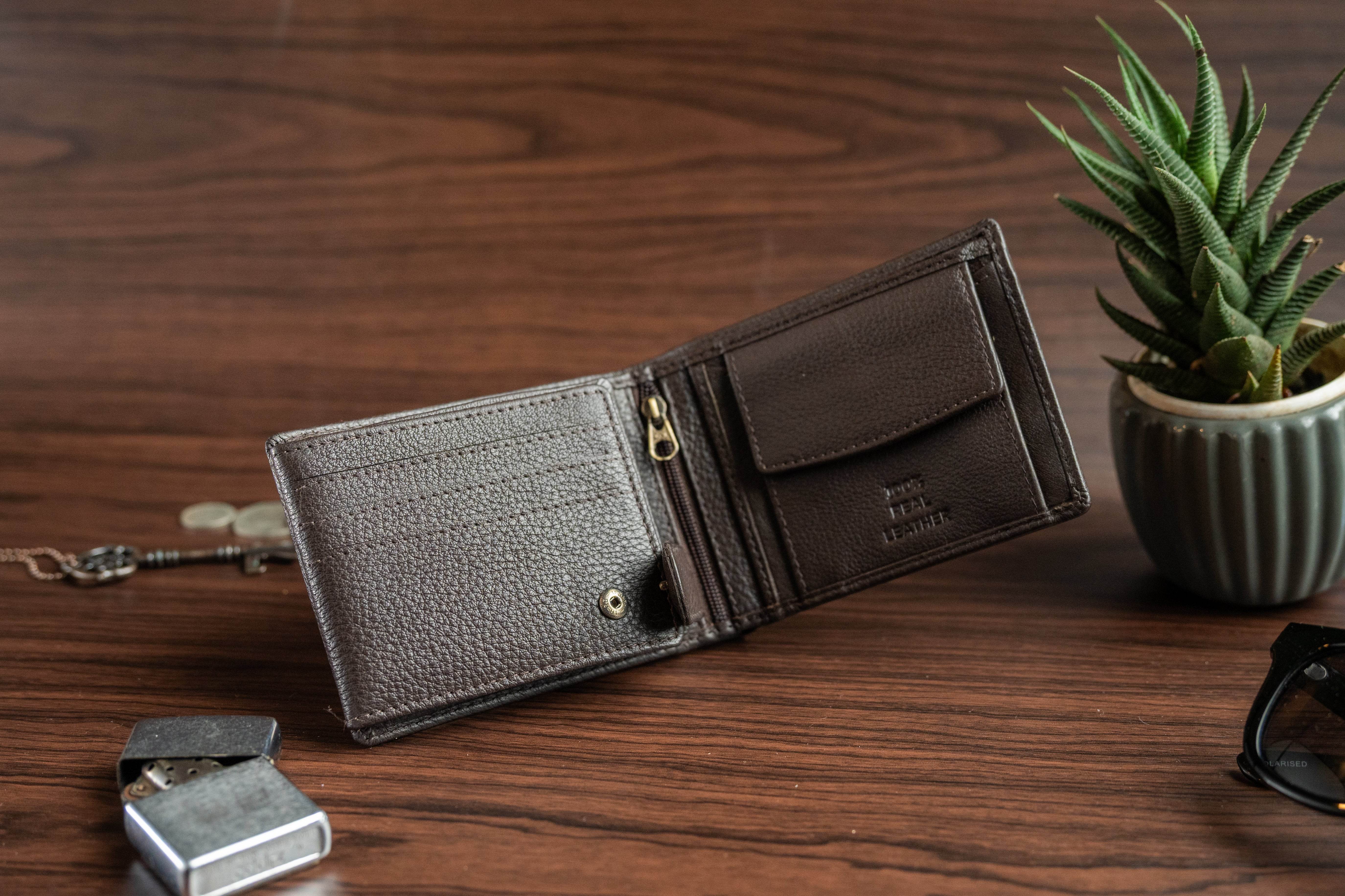 Men’s Classic Wallet with Zip & Secured Flap - Tom Tanners