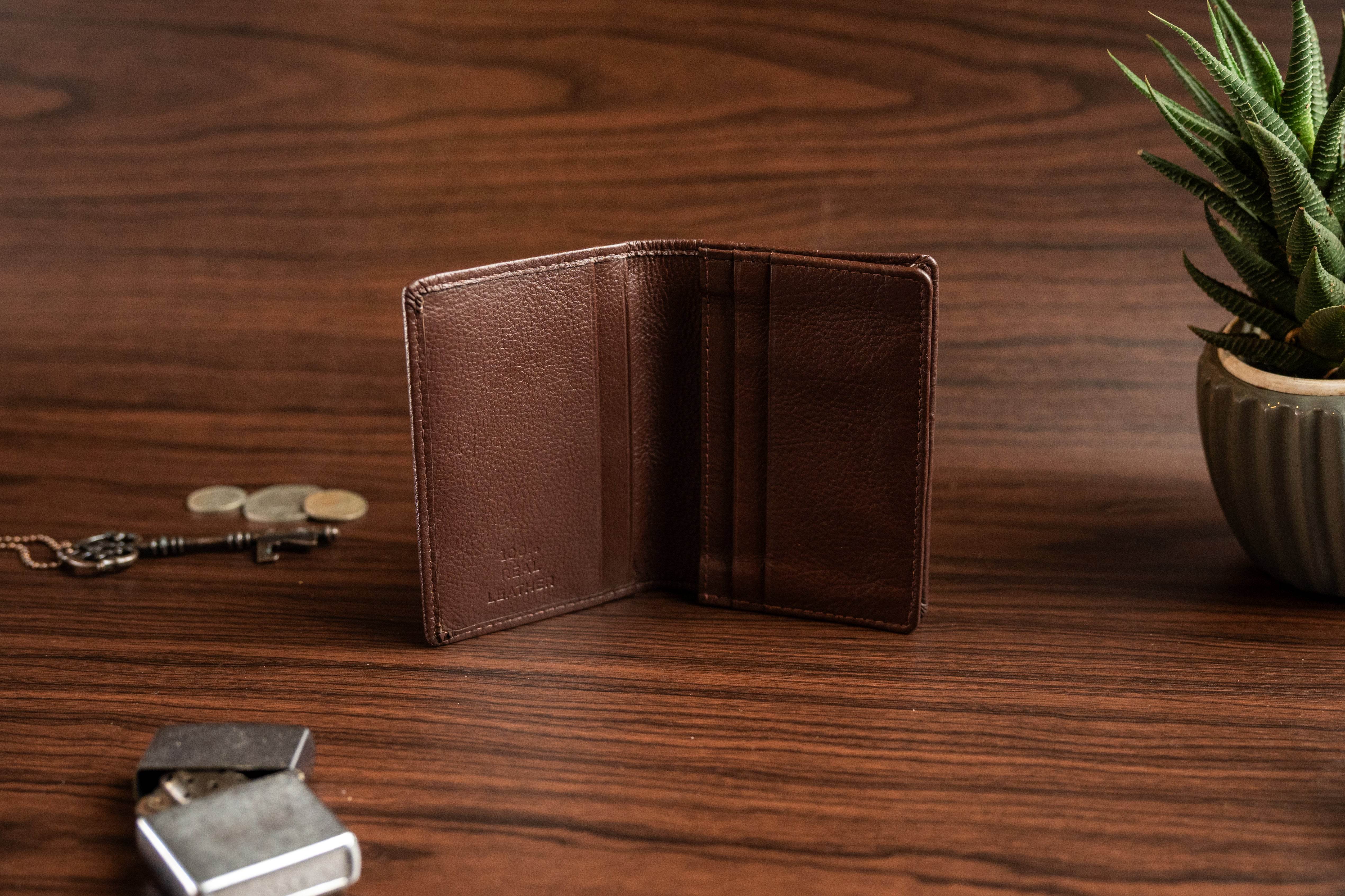 Bifold Leather Card Holder – Slim & High Capacity - Tom Tanners